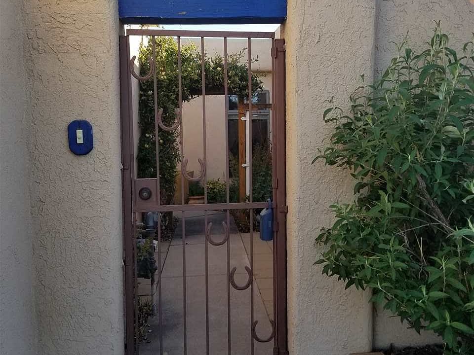 2nd image of 1881 Camino Lumbre