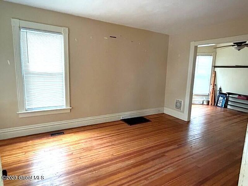 2nd image of 5 Balsam Avenue