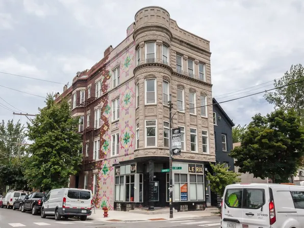 818 W 18th St #4M, Chicago, IL 60608