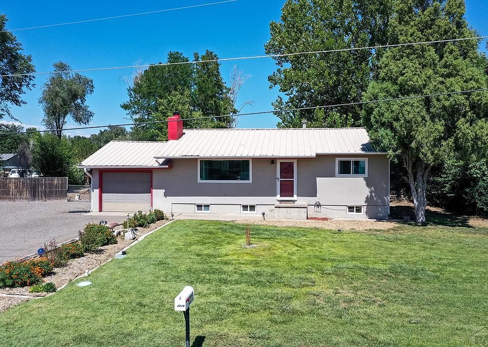 1st image of 2215 Harvey Pl