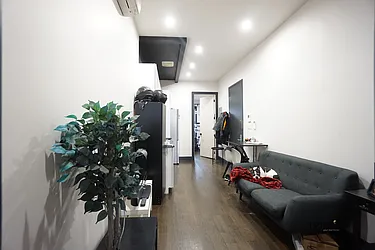 Rented by Rennit Inc.