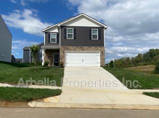 424 Quiver St, Johnson City, TN 37604