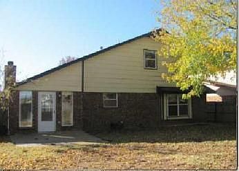 2nd image of 3125 SW 93rd St