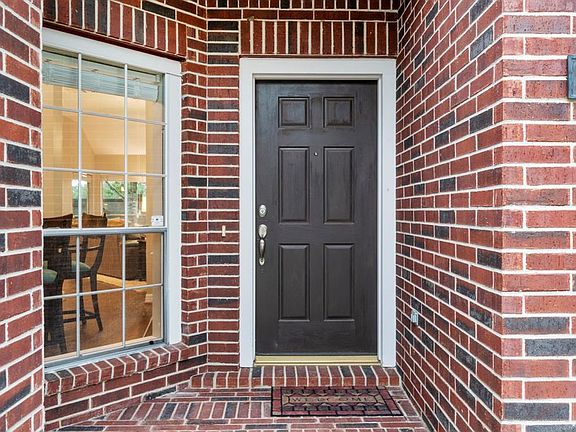 2nd image of 2043 Lodge Crest Ct