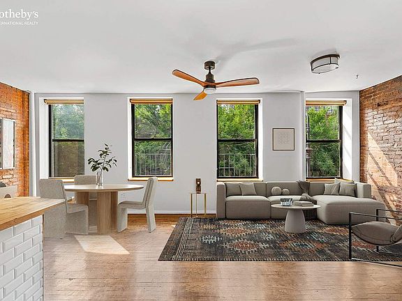 2nd image of 170 Norfolk St APT 5