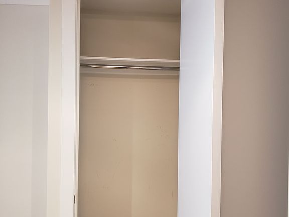 5th image of 200 E 30th St APT 4K