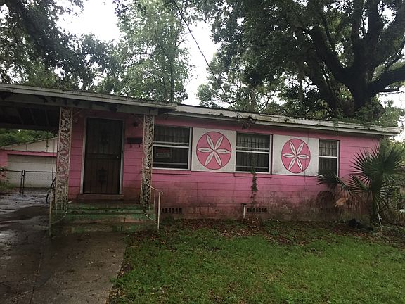 3rd image of 4430 Detaille Dr