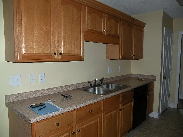 Home in Tucker Creek — Photo 3