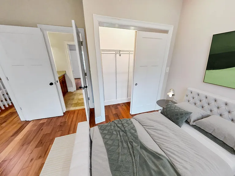 19 Caldwell St #1 — Photo 11