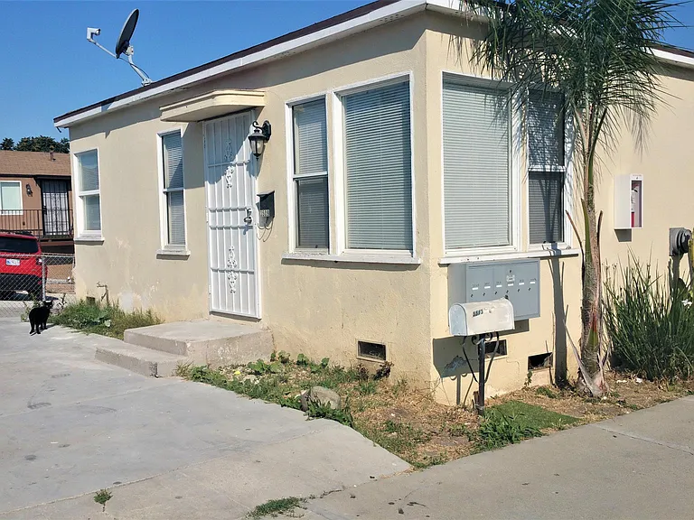 3509 Ellison St — Photo 2