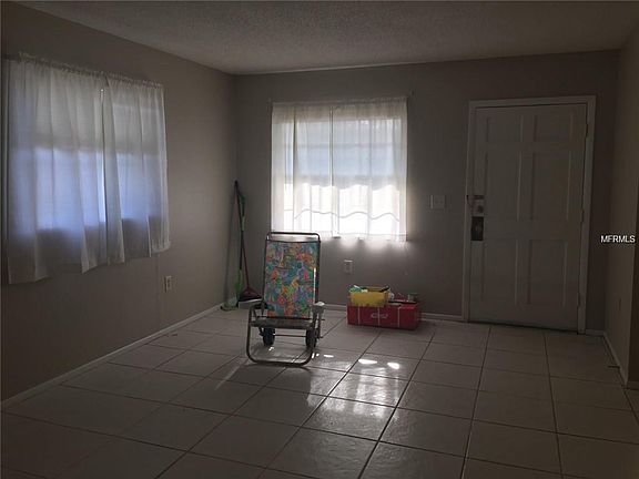 2nd image of 2411 8th St Unit 13