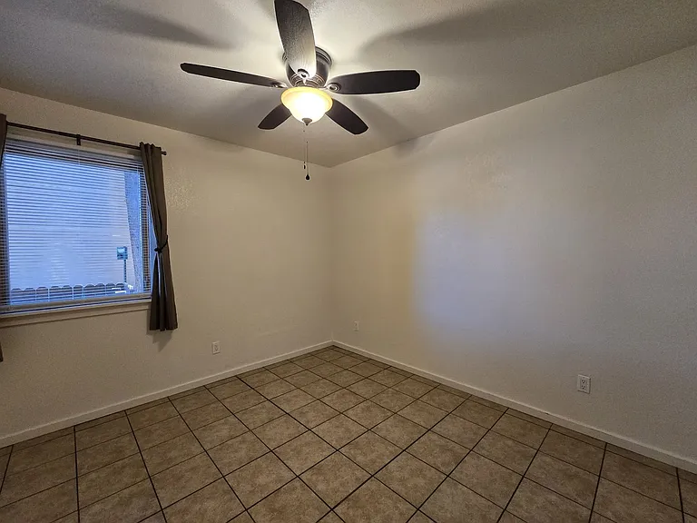 601 W San Mateo Rd #124 — Photo 15