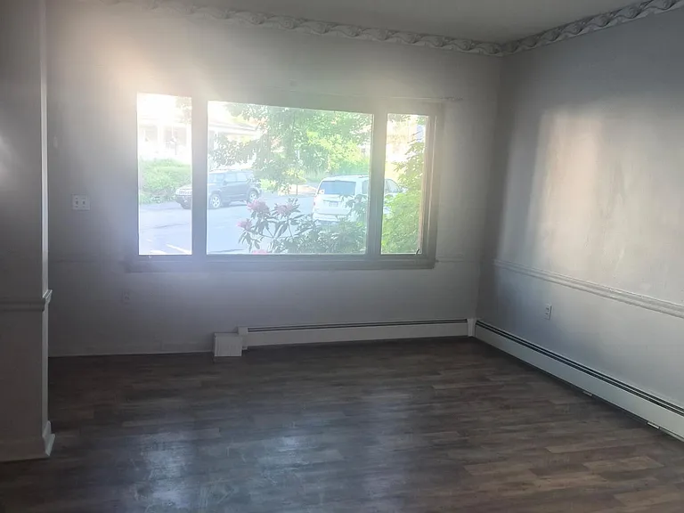 200 Chestnut St — Photo 3