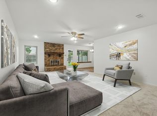 213 Daniels Ct, Crowley, TX 76036