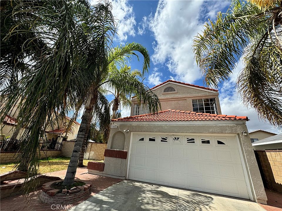 1st image of 1462 Ashbury Way