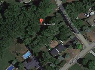 2 Barrington Hl, Fenton, MI 48430