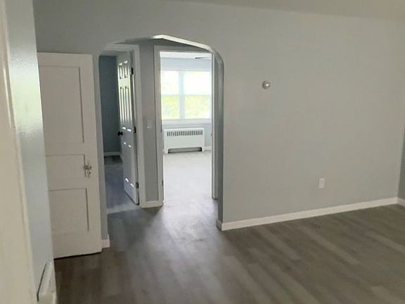 5th image of 2706 E Federal St #1
