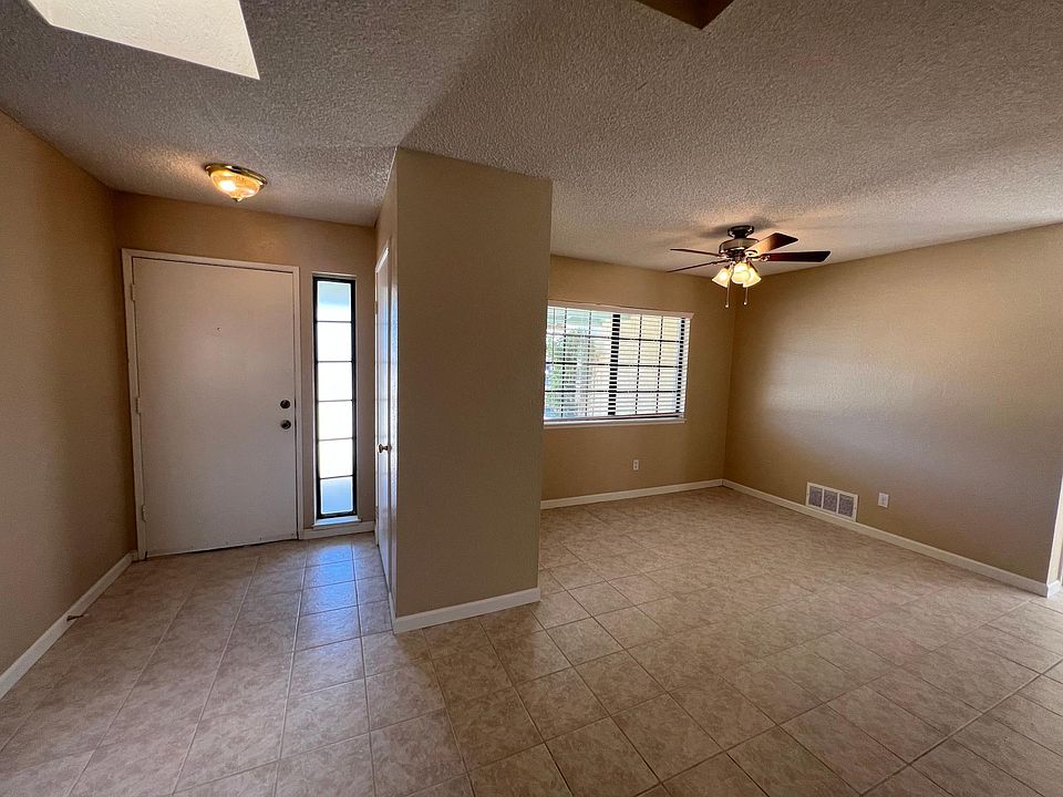 12360 Triple Tree Ter, Victorville, CA 92392 | Zillow