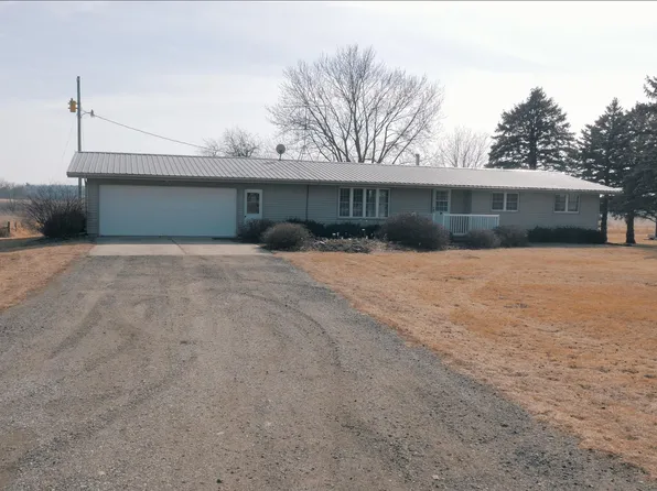 3222 Highway 18, Charles City, IA 50616