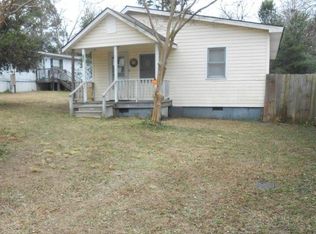 306 Emery St, Laurinburg, NC 28352