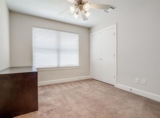 2710 Hullsmith Dr #401, Houston, TX 77063