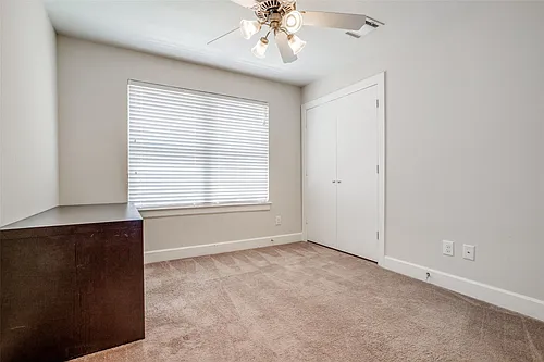 2710 Hullsmith Dr #401 Photo 1