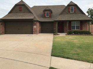 9044 E 136th Pl S, Bixby, OK 74008