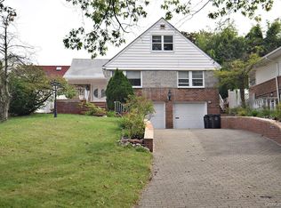 8601 Marengo St, Hollis, NY 11423