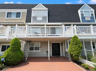95-08 Shore Front Pkwy, Far Rockaway, NY 11693