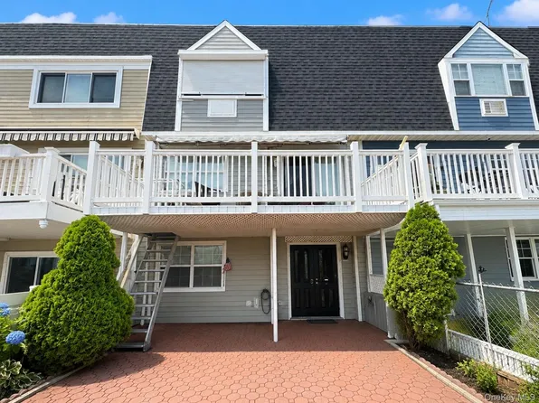 9508 Shore Front Parkway, Rockaway Beach, NY 11693