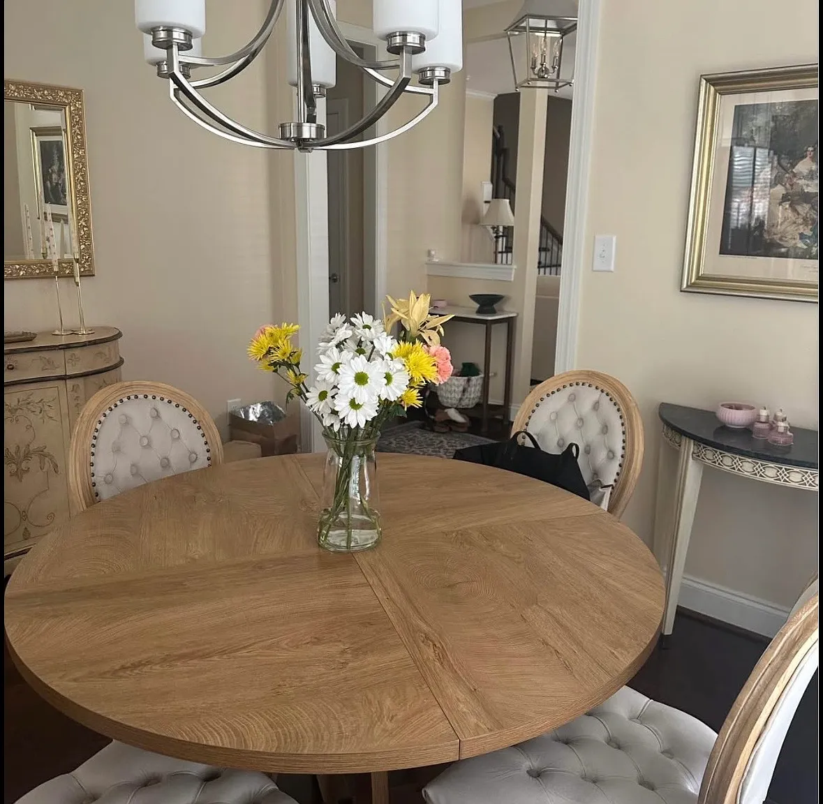 3 bed, 1837 sqft, $2,700 — Photo 2