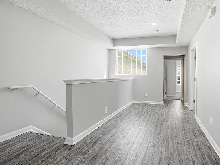 Colts Run-33 - Belmont Apartment 603