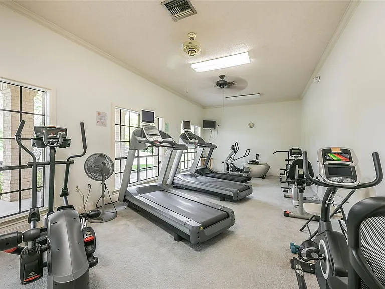 3327 S Country Meadows Ln — Photo 30