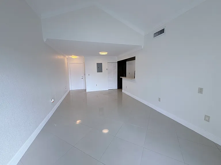9725 Fontainebleau Blvd #A207 — Photo 2