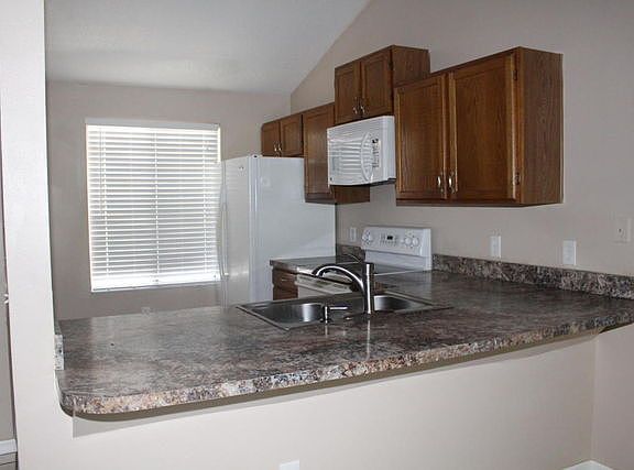 4th image of 3551 Forest Branch Dr APT B