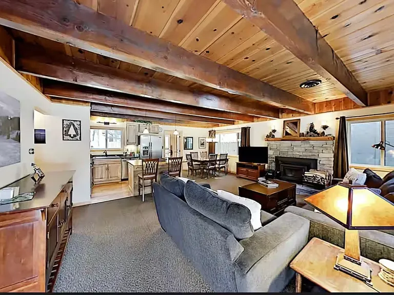 637 Saint Mortiz Dr — Photo 10