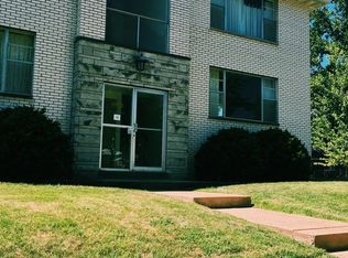 4996 Oleatha Ave APT 1B, Saint Louis, MO 63139