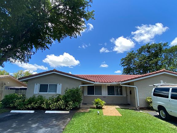 3rd image of 7504 NW 44th Ct