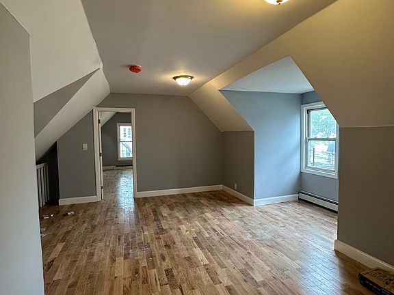 5th image of 368 Bronx Park Ave Floor 3