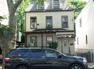1097 E 95th St, Brooklyn, NY 11236