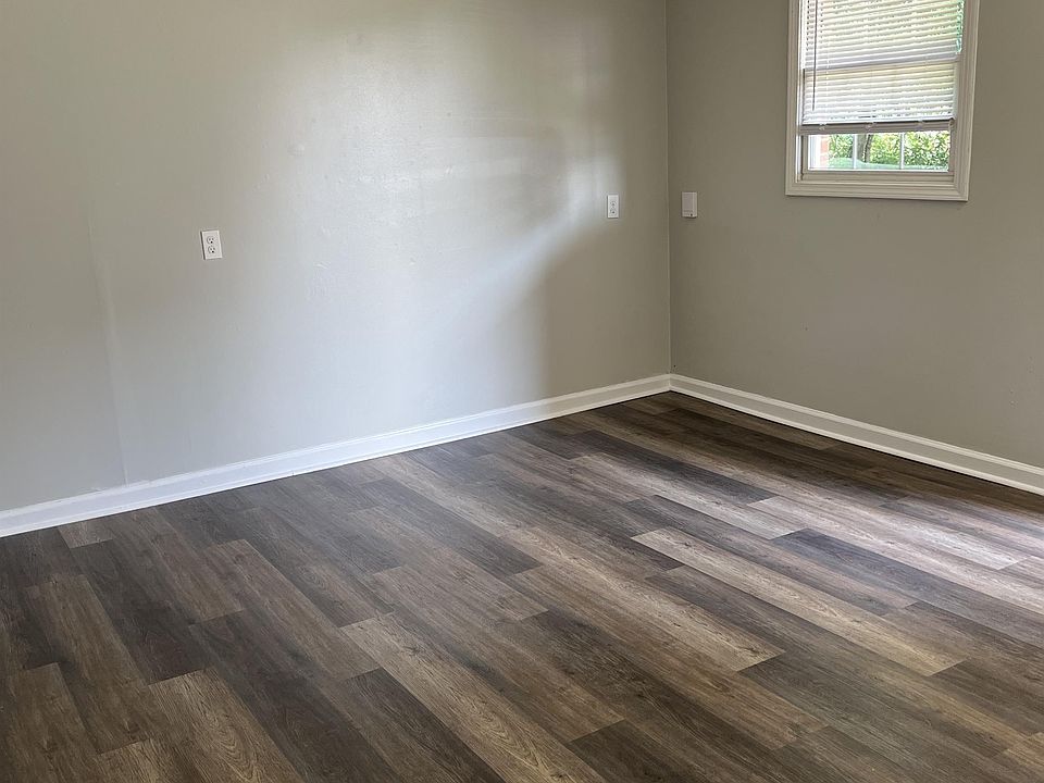 1st image of 249 Evansdale Ave #2