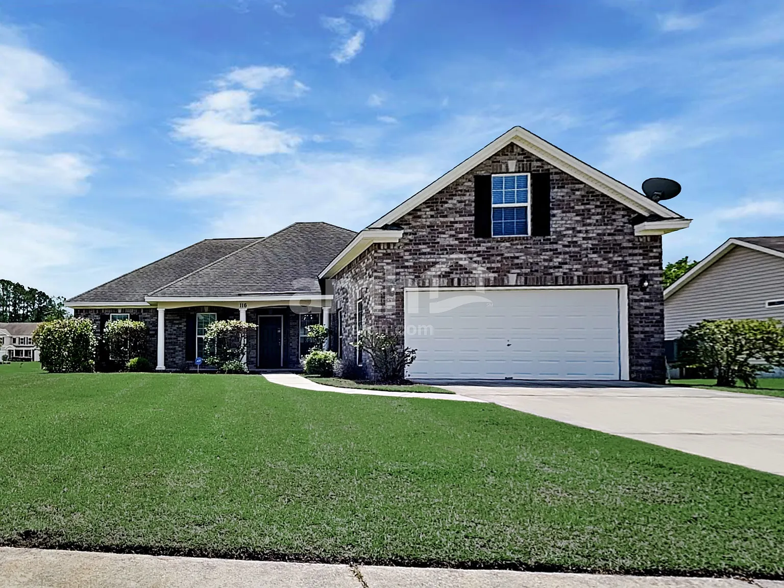 4 bed, 2.0 bath, 2056 sqft, $2,415 — Photo 1