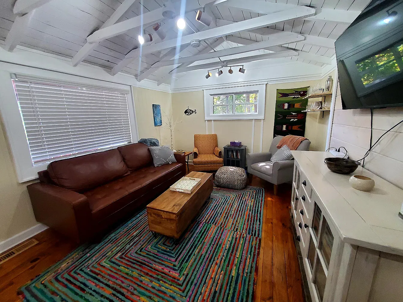 2 bed, 950 sqft, $1,750 — Photo 4