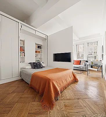 4th image of 126 W 73rd St APT 5-A