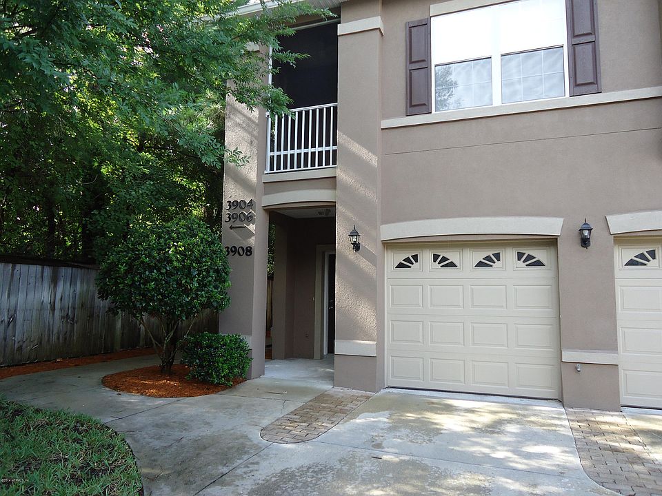 1st image of 3908 Via Di Olivia Ct