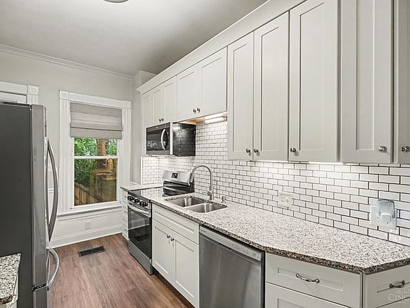 2nd image of 3133 Harvard Ave