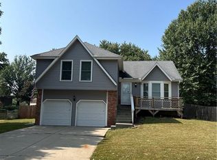 10412 N Forest Ave, Kansas City, MO 64155