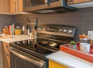 4455 Interlake Ave N #412, Seattle, WA 98103