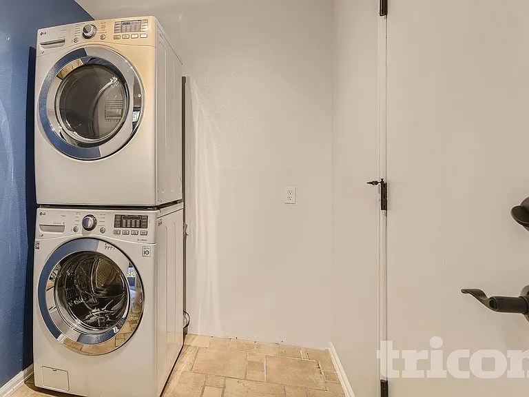 19206 E Clear Creek Pl — Photo 6
