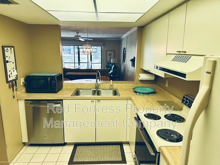 7113 Quail Run Ct W #W9 — Photo 15